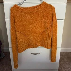 Yellow cropped Sweater size small